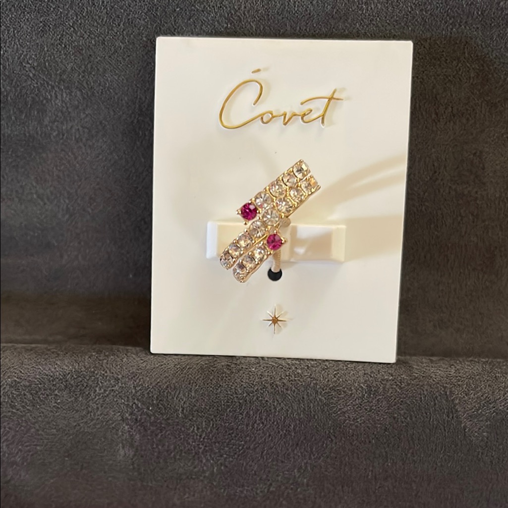 Covet Women Ring. Size 8 Women